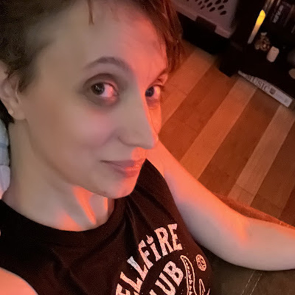 Meet your Posher, Fenix - Picture 1 of 1